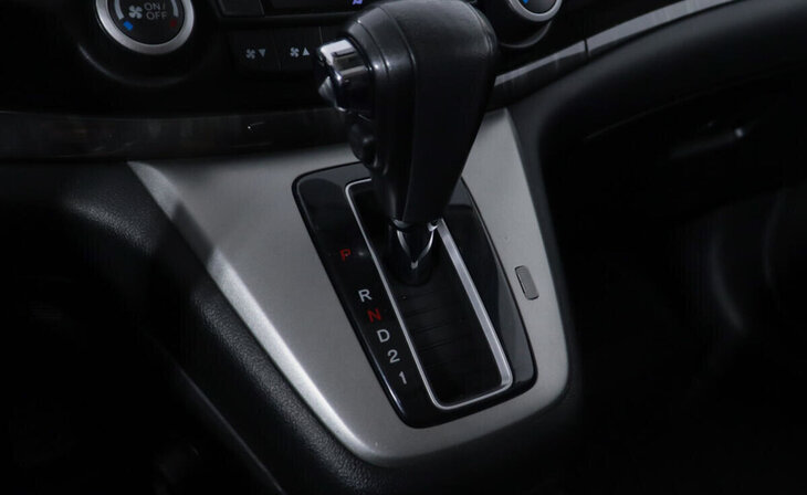 Honda CR-V - Фото 9