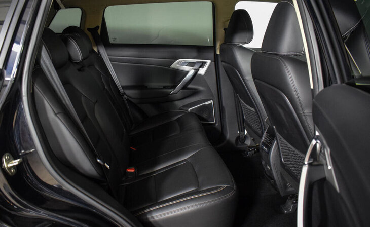 Geely Atlas - Фото 9