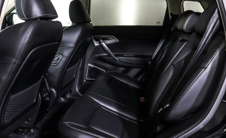 Geely Atlas - Фото 15