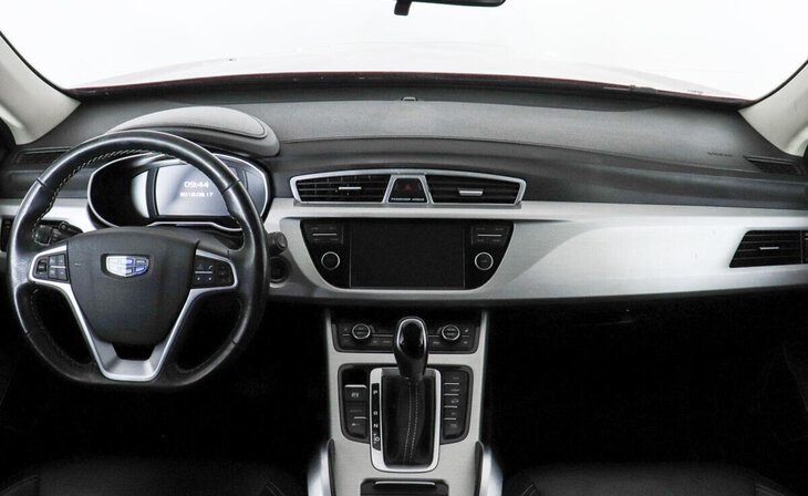 Geely Atlas - Фото 5