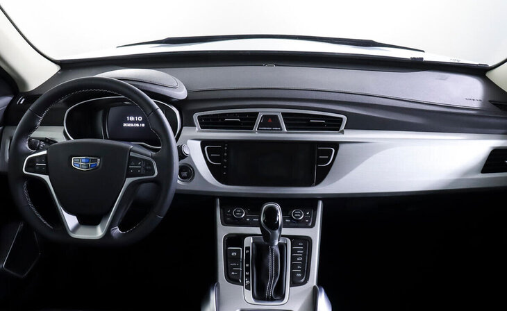 Geely Atlas - Фото 10