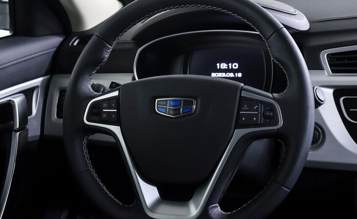 Geely Atlas - Фото 12