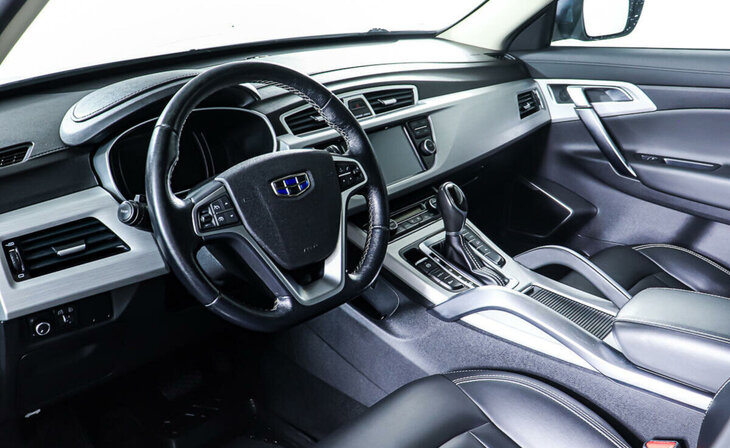 Geely Atlas - Фото 7