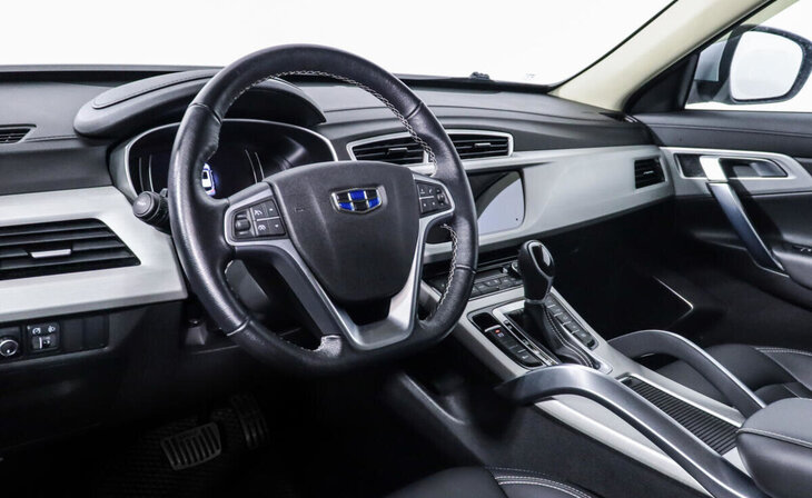 Geely Atlas - Фото 7