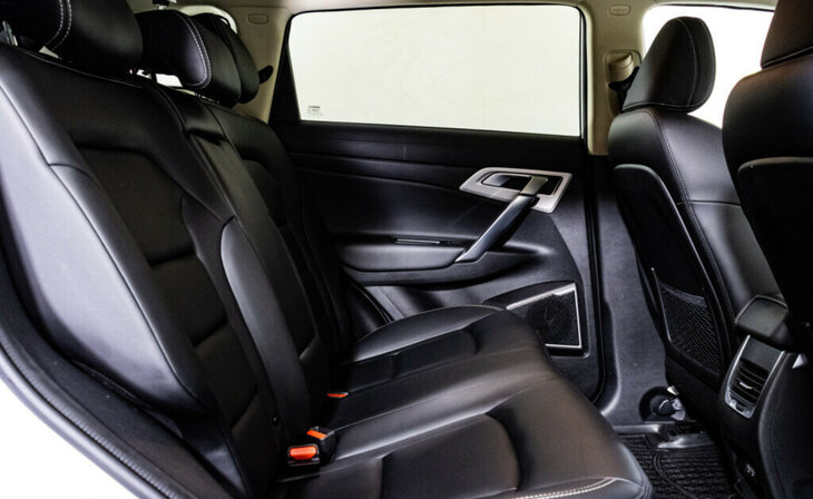 Geely Atlas - Фото 17