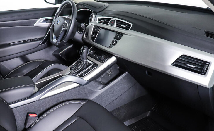 Geely Atlas - Фото 9