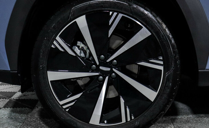 Geely Atlas - Фото 7