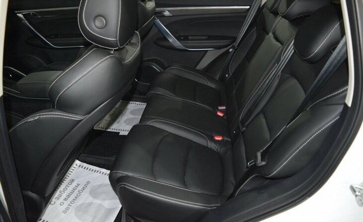 Geely Atlas Pro - Фото 14