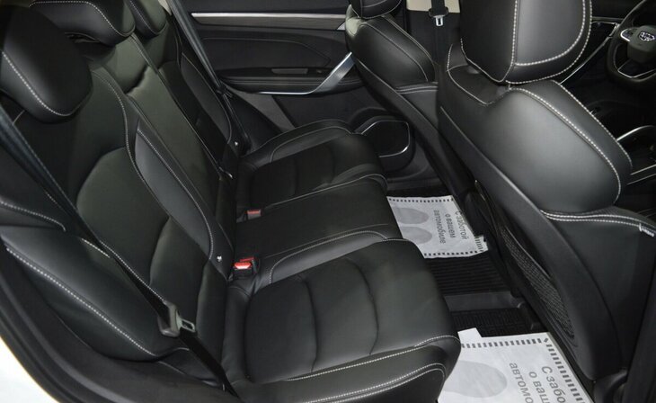 Geely Atlas Pro - Фото 15