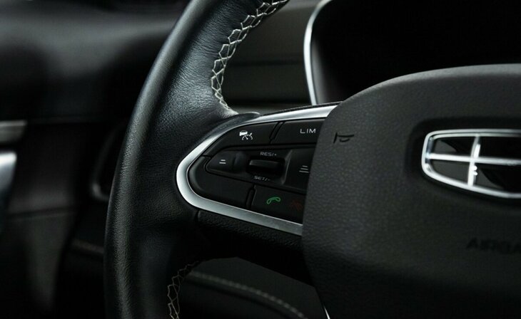 Geely Atlas Pro - Фото 10