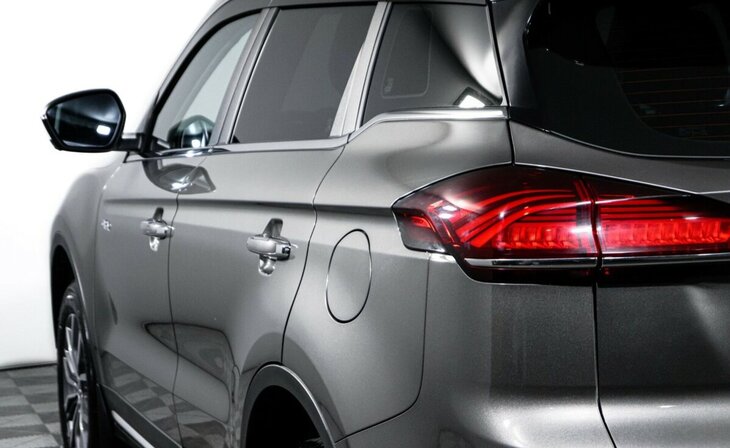 Geely Atlas Pro - Фото 8