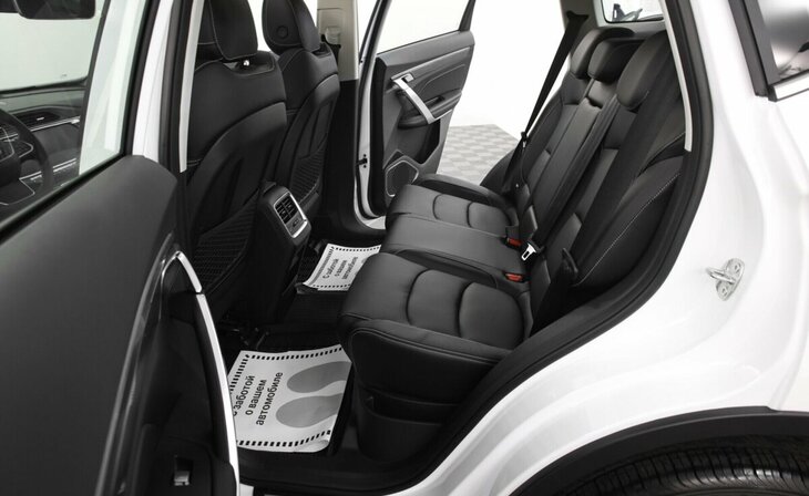 Geely Atlas Pro - Фото 20