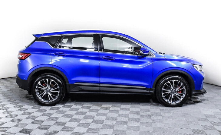 Geely Coolray - Фото 3