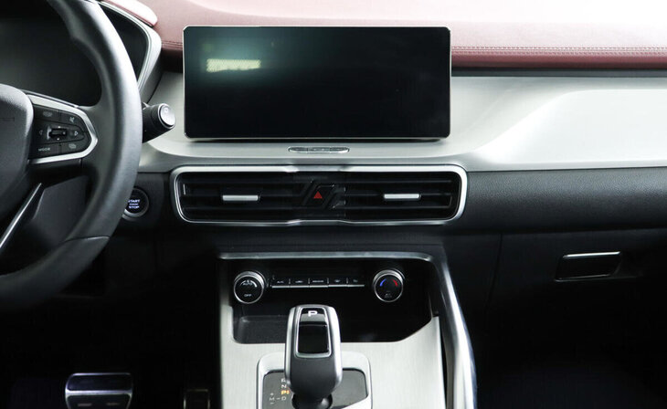 Geely Coolray - Фото 8