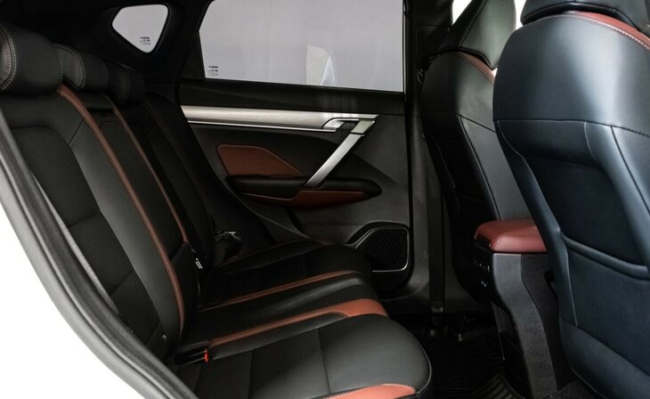 Geely Coolray - Фото 16