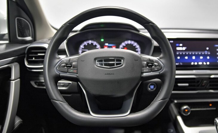 Geely Coolray - Фото 5