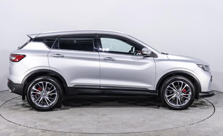 Geely Coolray - Фото 3