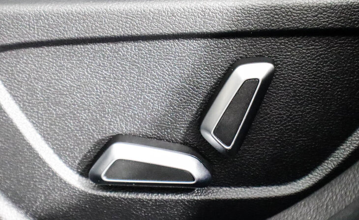 Geely Coolray - Фото 10