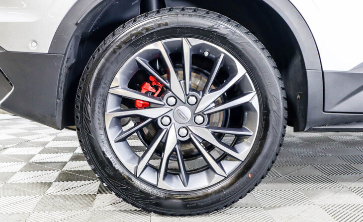 Geely Coolray - Фото 4