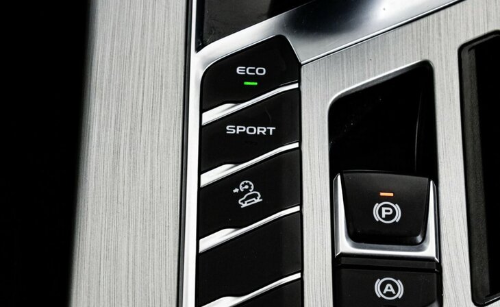 Geely Coolray - Фото 12