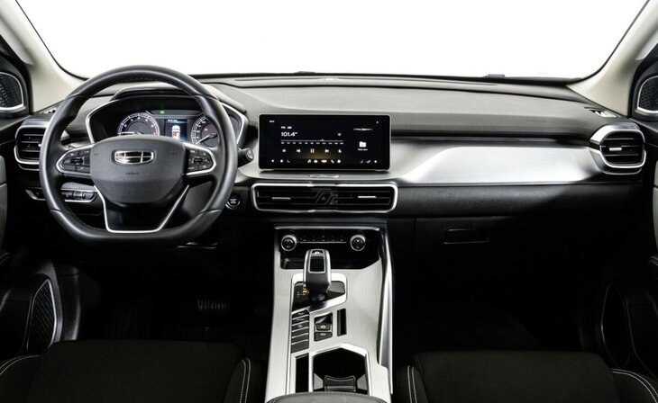 Geely Coolray - Фото 5