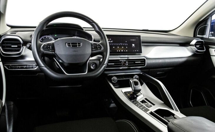 Geely Coolray - Фото 6