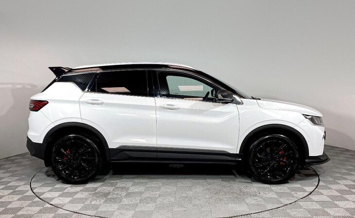 Geely Coolray - Фото 2