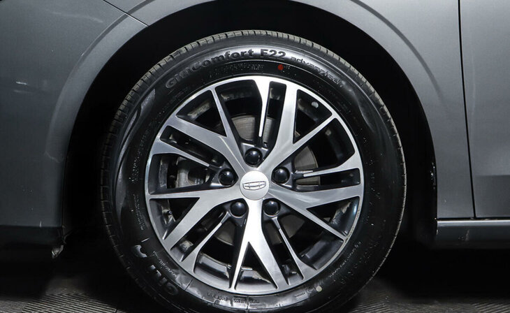 Geely Emgrand - Фото 8