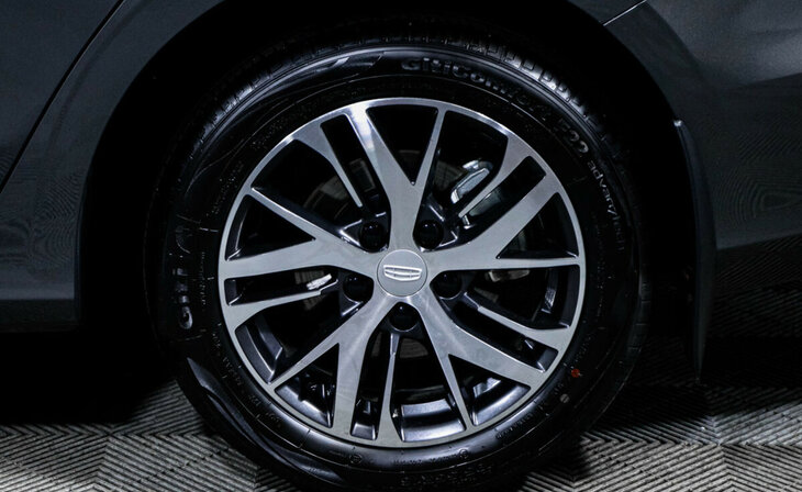 Geely Emgrand - Фото 5