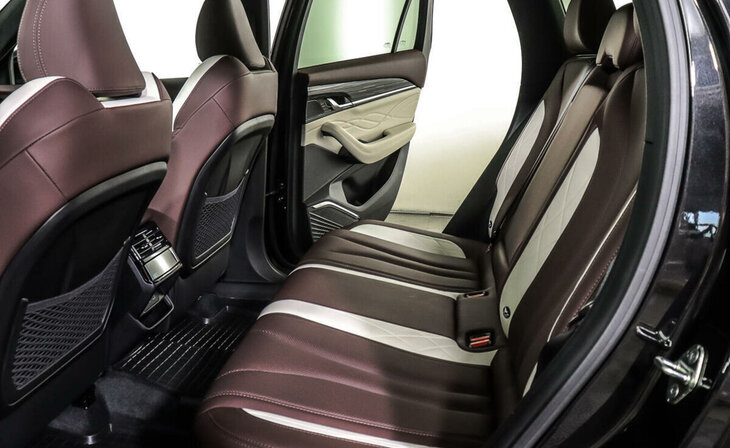 Geely Monjaro - Фото 19