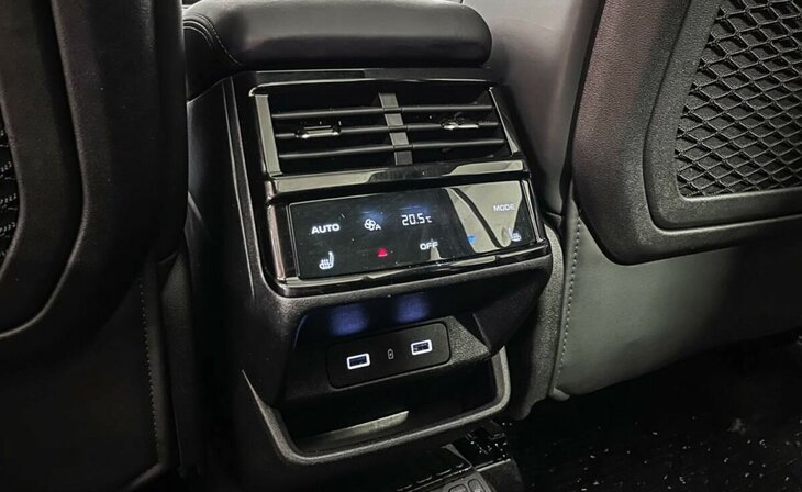 Geely Monjaro - Фото 19