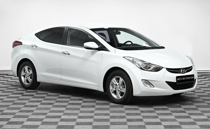 Hyundai Avante - Фото 1