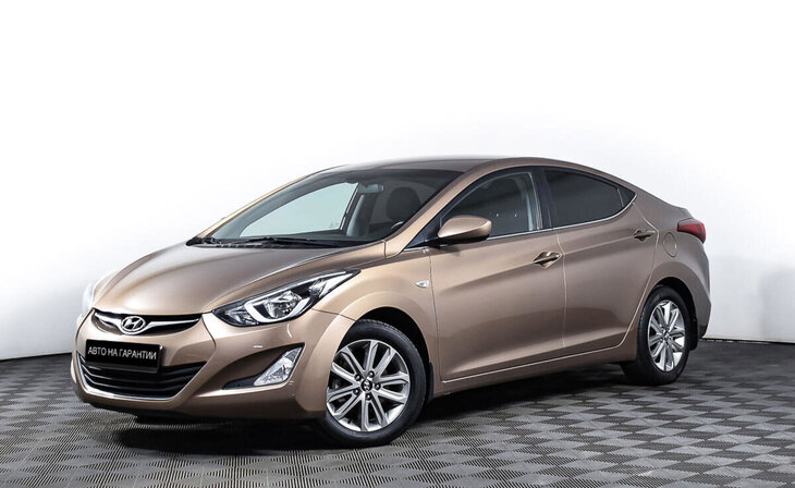 Hyundai Elantra - Фото 0