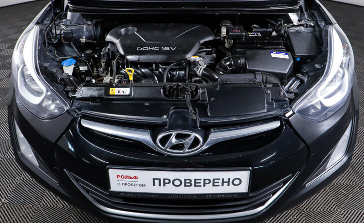 Hyundai Elantra - Фото 7