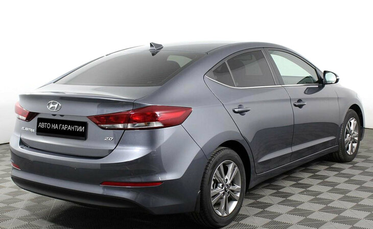 Hyundai Elantra - Фото 2