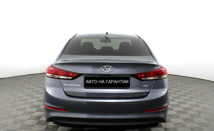 Hyundai Elantra - Фото 3