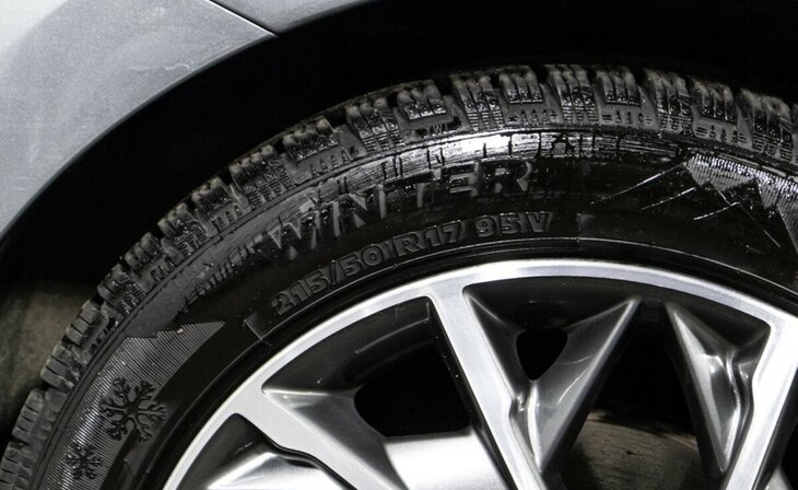 Hyundai Elantra - Фото 7