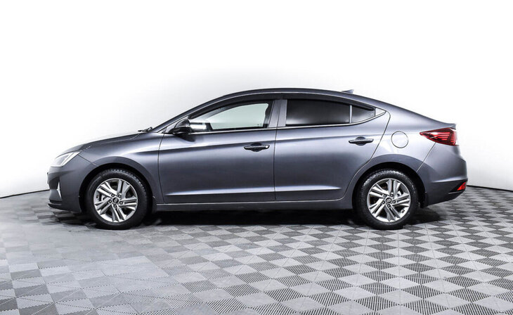 Hyundai Elantra - Фото 2
