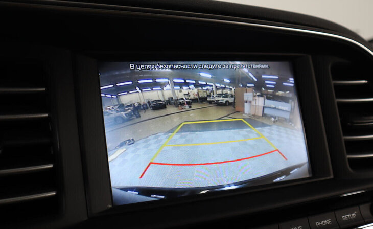 Hyundai Elantra - Фото 8