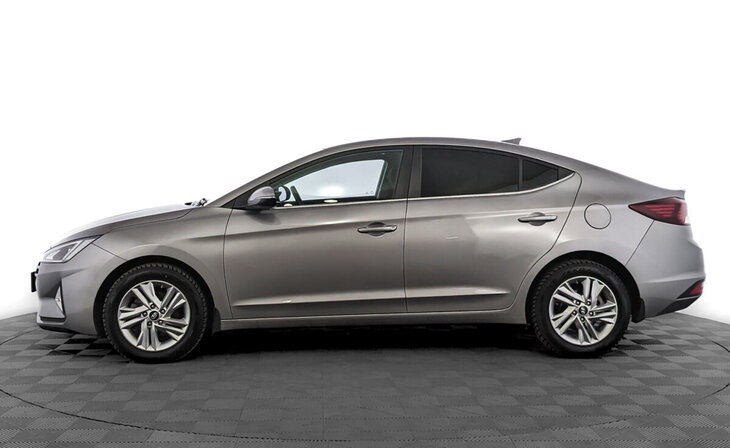 Hyundai Elantra - Фото 2