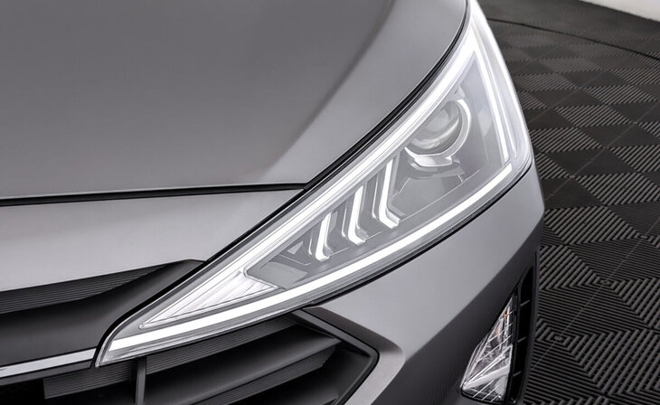 Hyundai Elantra - Фото 6