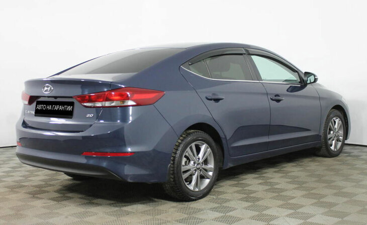 Hyundai Elantra - Фото 2