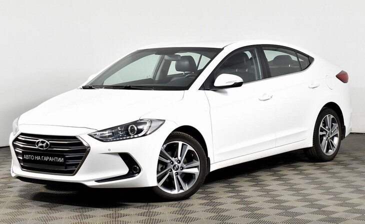 Hyundai Elantra - Фото 0