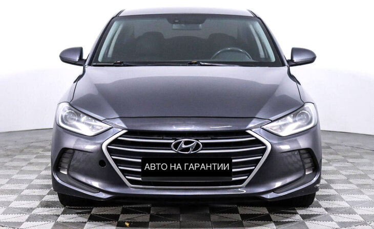 Hyundai Elantra - Фото 1