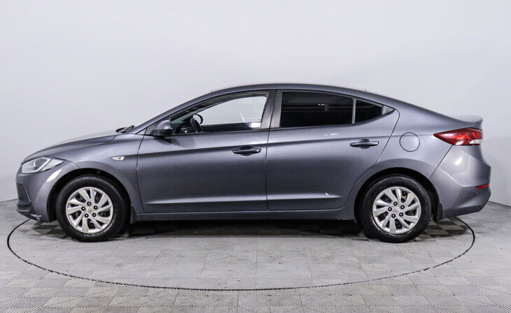 Hyundai Elantra - Фото 2