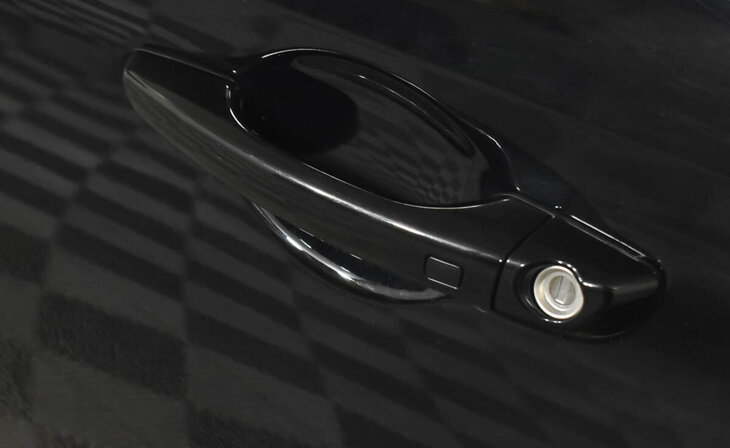 Hyundai Elantra - Фото 14