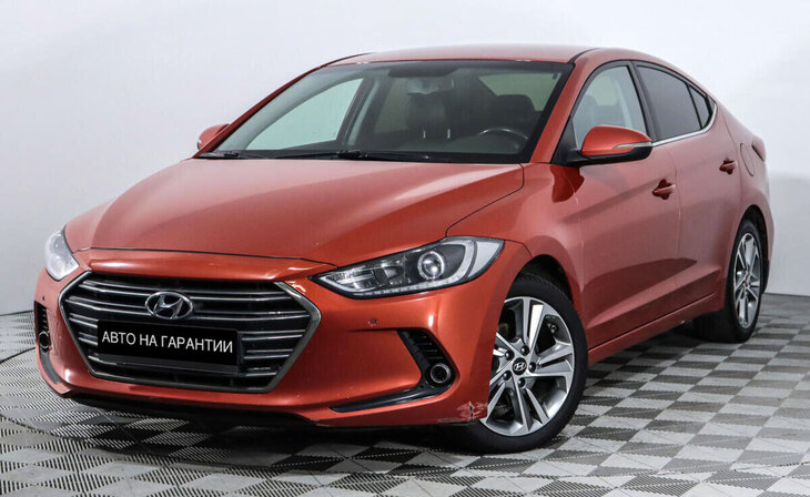 Hyundai Elantra - Фото 0