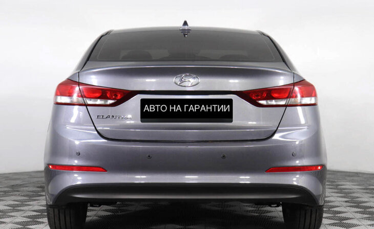 Hyundai Elantra - Фото 3