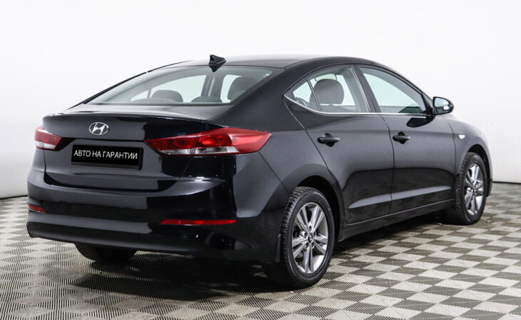 Hyundai Elantra - Фото 2