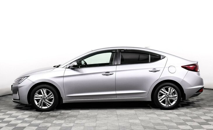 Hyundai Elantra - Фото 2